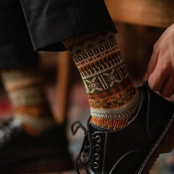 Fashion Design Men's Breathable Anti-odor Cotton Knitting Socks Unisex Vintage Ethnic Style Crew Socks